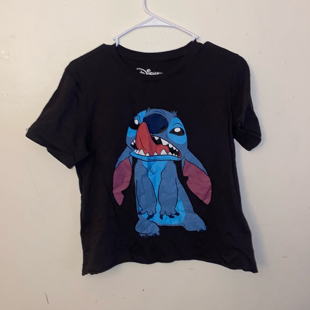 Brand is Disney, and size is large.
